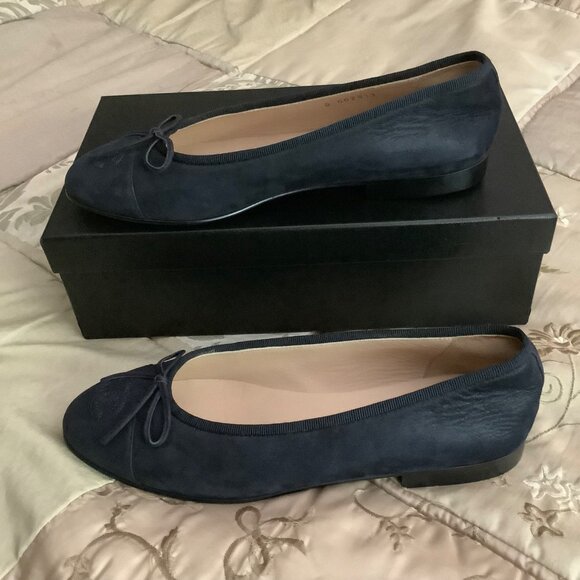 Chanel Navy Blue Ballet Flats - Picture 2 of 9